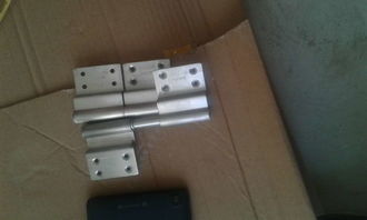 不銹鋼異形合頁(yè)帶凹槽的,誰(shuí)知道哪有賣或訂做,或者知道這是什么牌子的也行 需求量大 急急急急急急